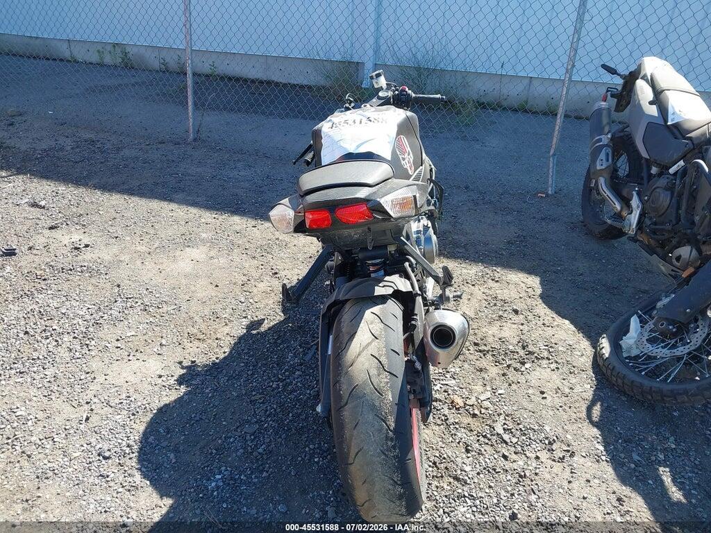 JS1GR7MA5T7101508 2026 SUZUKI GSX-R750 photo no. 6