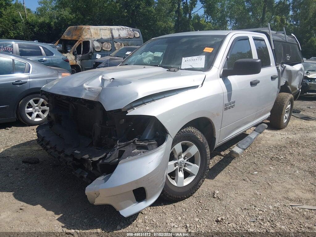 1C6RR7FG7JS327602 2018 RAM 1500 photo no. 2