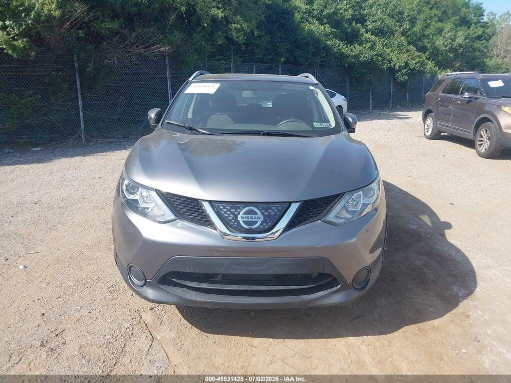 JN1BJ1CR3JW253918 2018 NISSAN ROGUE SPORT photo no. 12