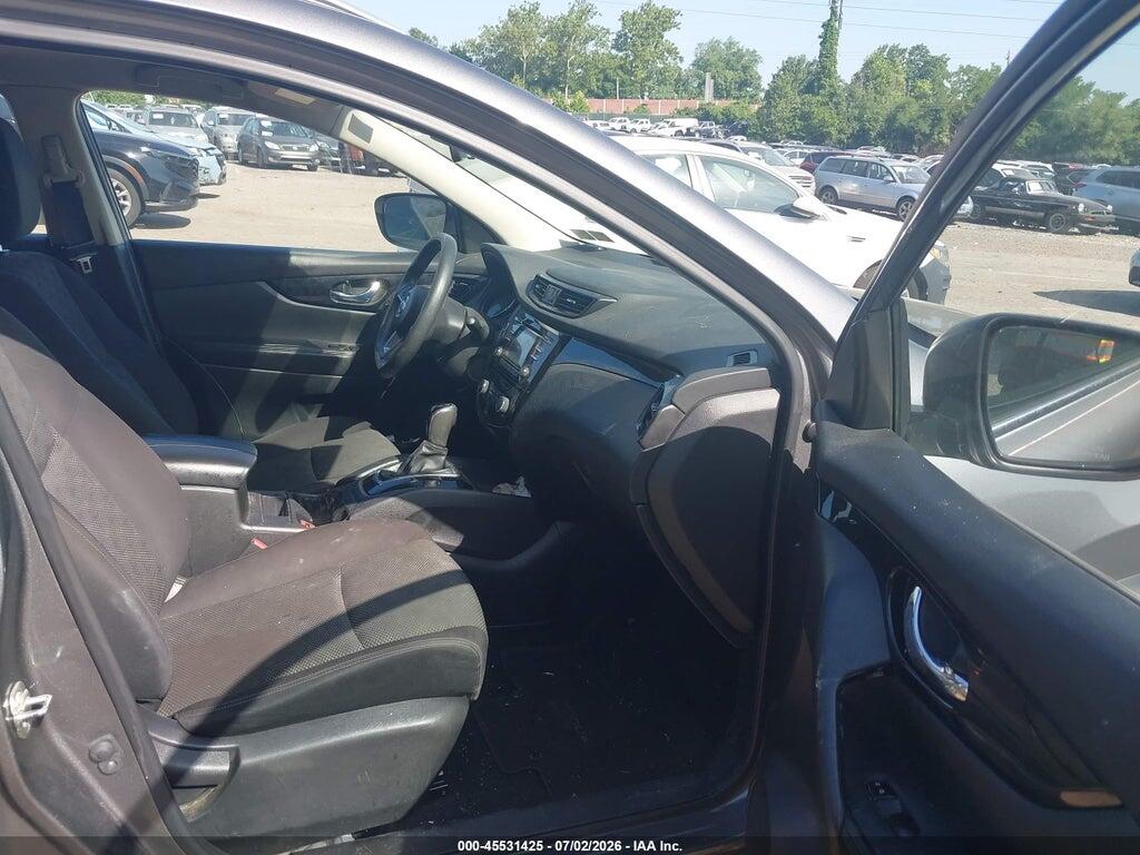 JN1BJ1CR3JW253918 2018 NISSAN ROGUE SPORT photo no. 5