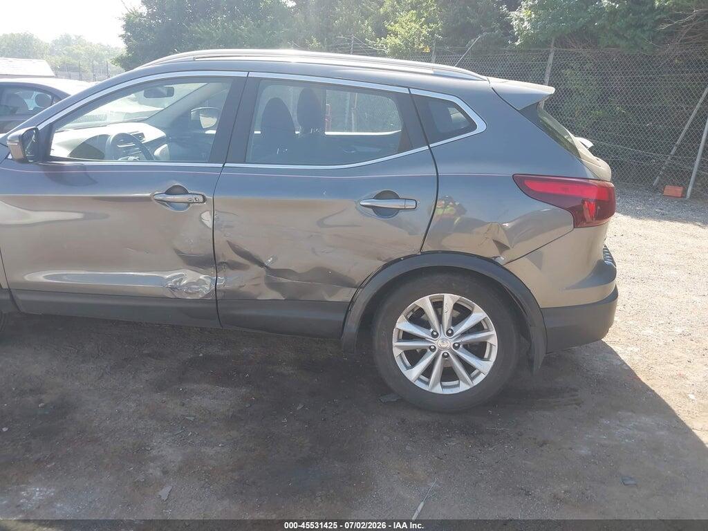 JN1BJ1CR3JW253918 2018 NISSAN ROGUE SPORT photo no. 6