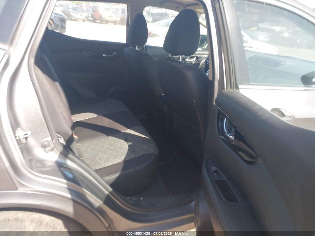 JN1BJ1CR3JW253918 2018 NISSAN ROGUE SPORT photo no. 8