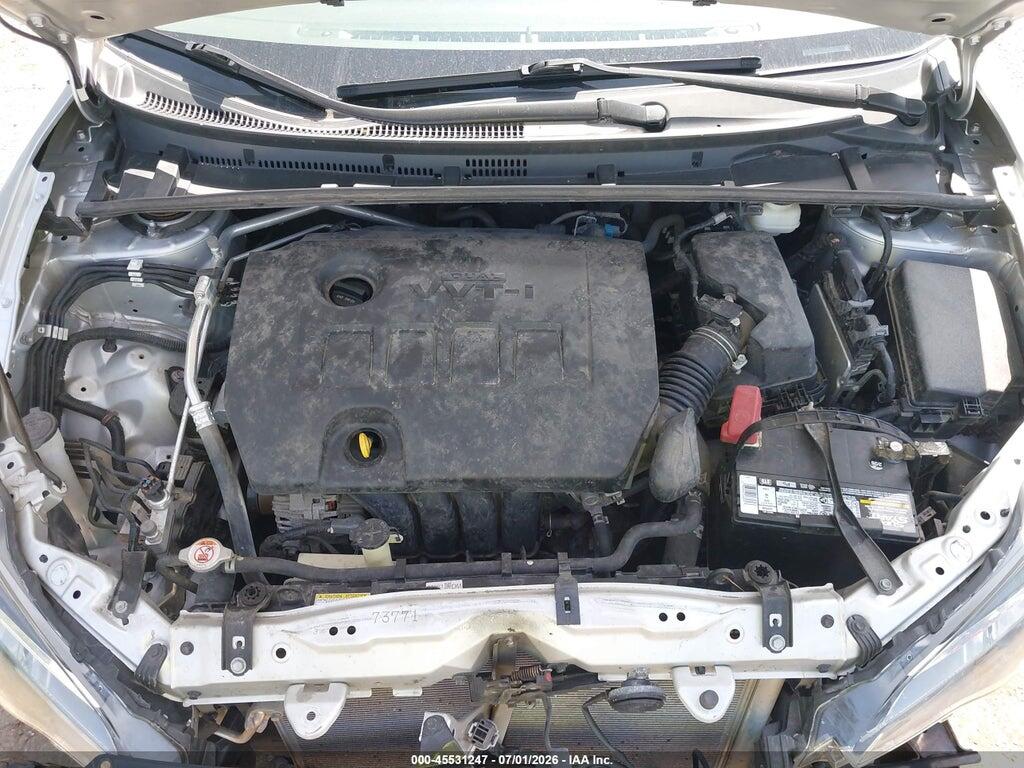 2T1BURHE7JC045588 2018 TOYOTA COROLLA photo no. 10