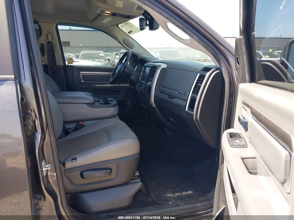 1C6RR7LT9KS557273 2019 RAM 1500 CLASSIC photo no. 5
