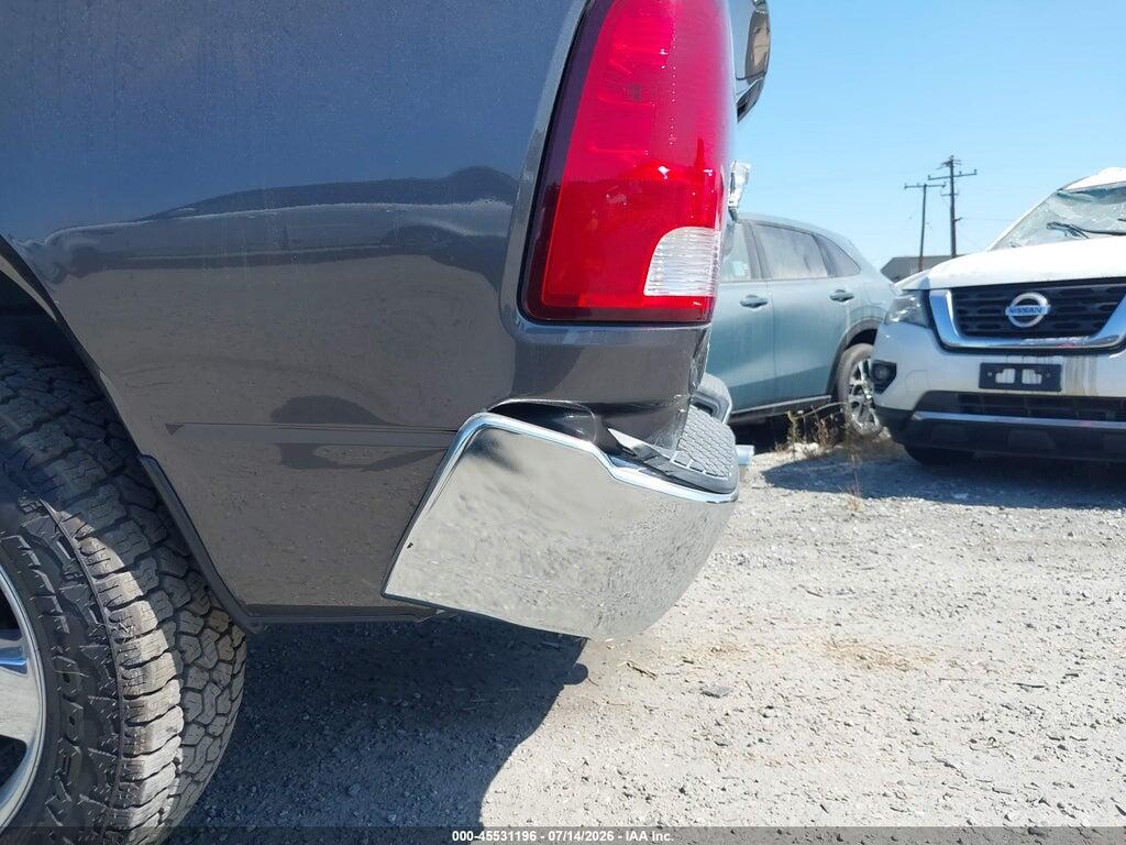 1C6RR7LT9KS557273 2019 RAM 1500 CLASSIC photo no. 6