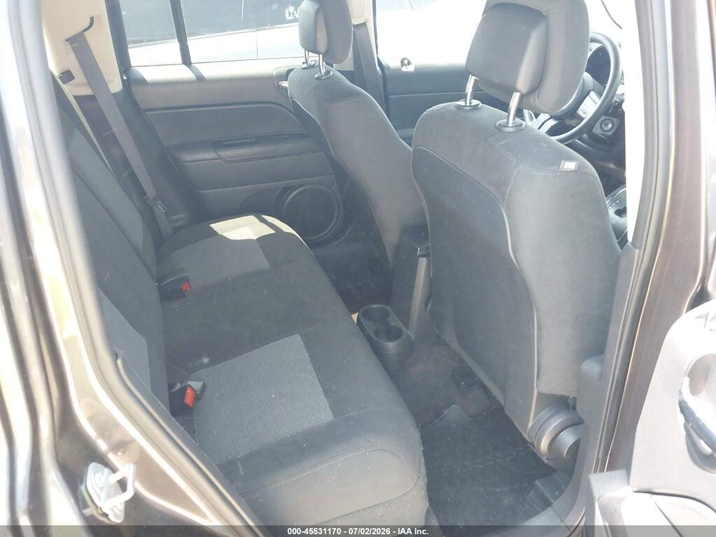1C4NJPBA0HD207641 2017 JEEP PATRIOT photo no. 8