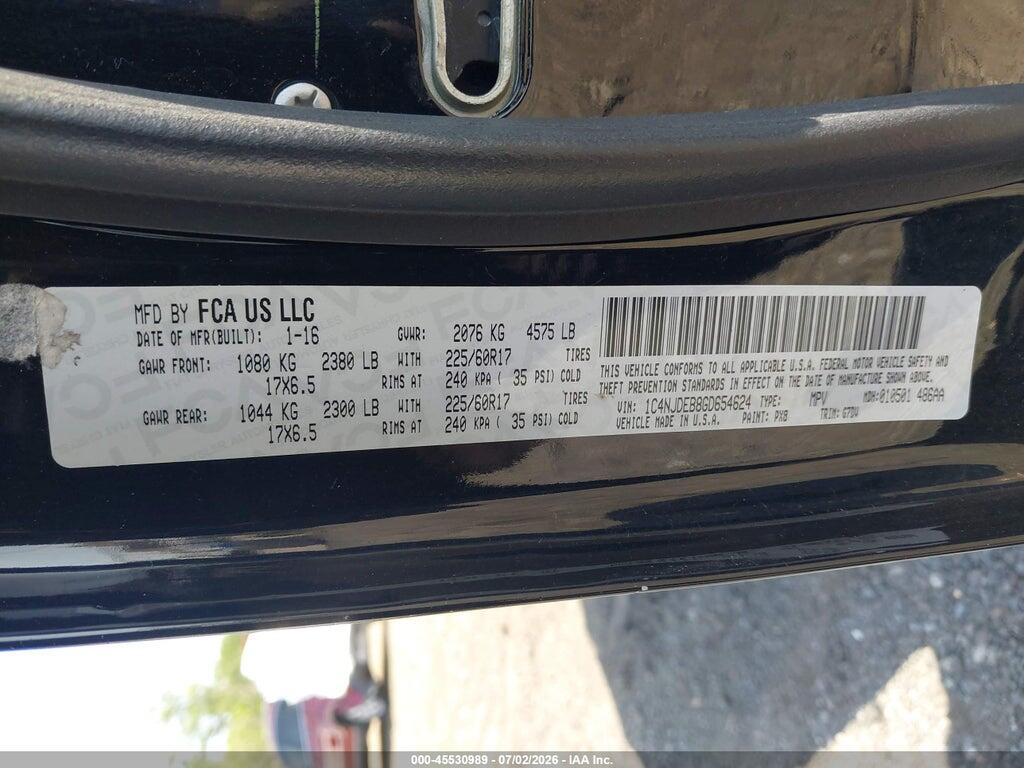 1C4NJDEB8GD654624 2016 JEEP COMPASS photo no. 9