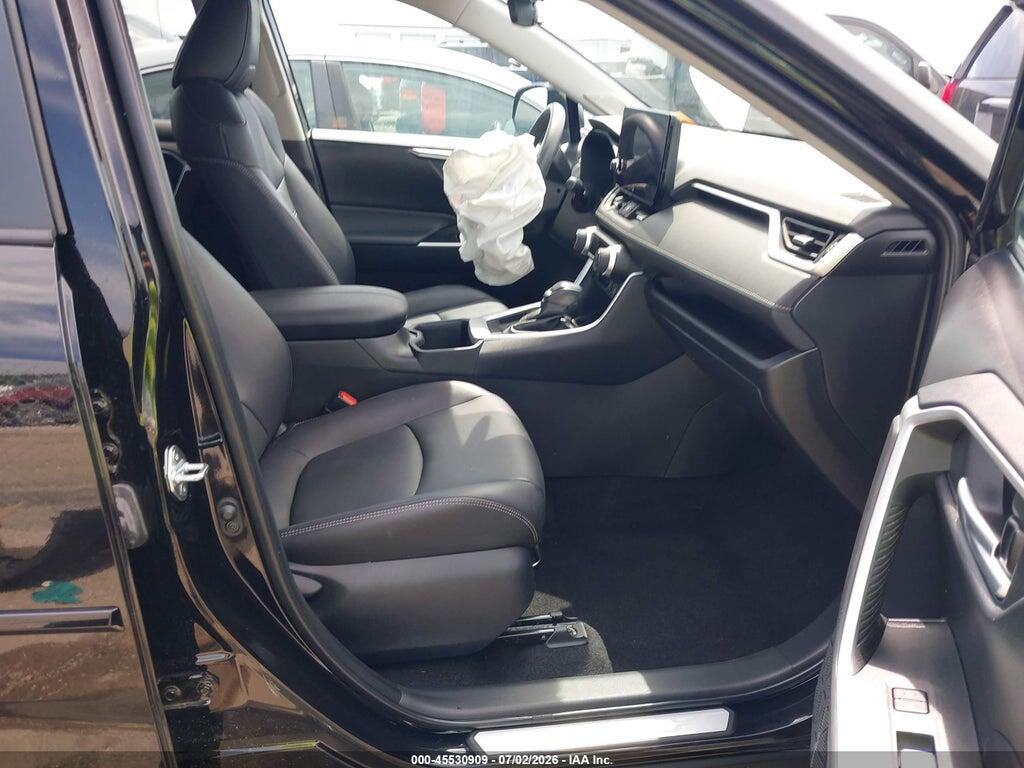 2T3C1RFV6SC320330 2025 TOYOTA RAV4 photo no. 5