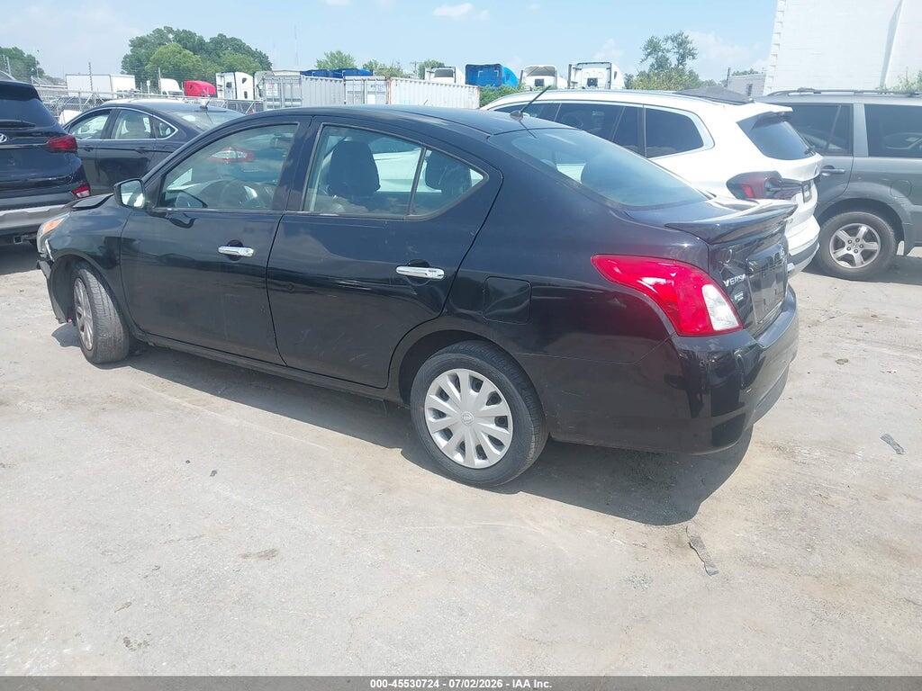 3N1CN7AP7KL878116 2019 NISSAN VERSA photo no. 3