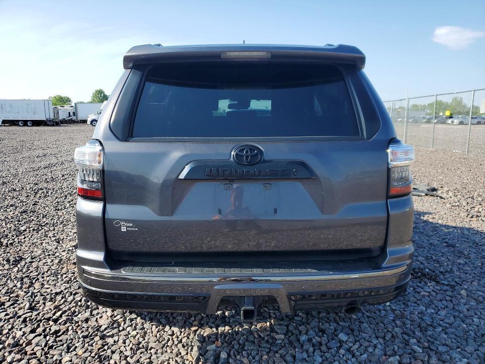 2021 TOYOTA 4RUNNER — Фото 6 из 14