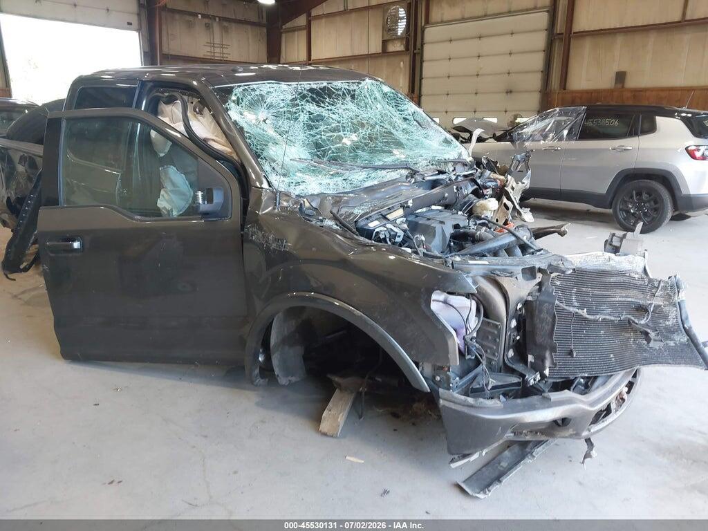 1FTEW1EP2JFA25934 2018 FORD F-150 photo no. 1