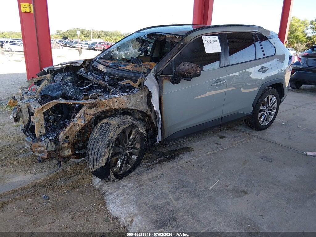 2T3C1RFV9MW161627 2021 TOYOTA RAV4 photo no. 2