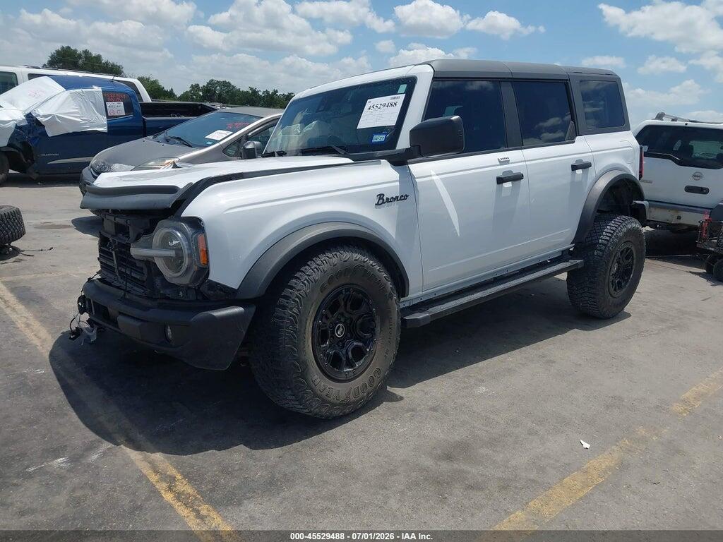 1FMEE5BP5PLB08049 2023 FORD BRONCO photo no. 2