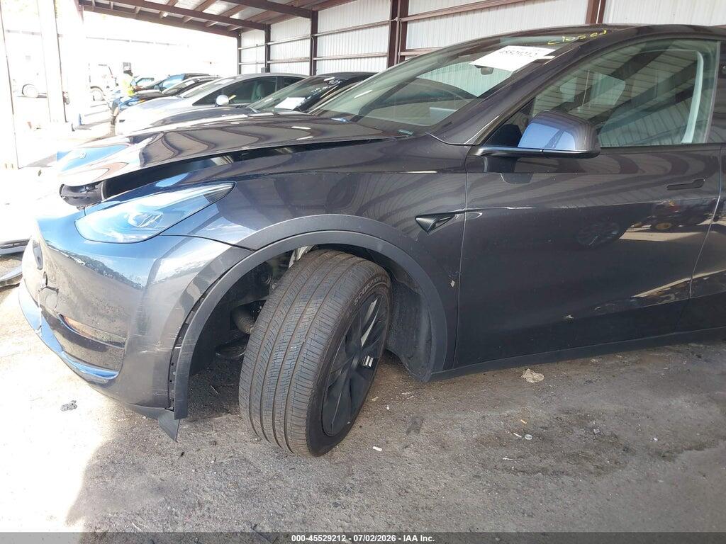 7SAYGDEDXSA371835 2025 TESLA MODEL Y photo no. 6