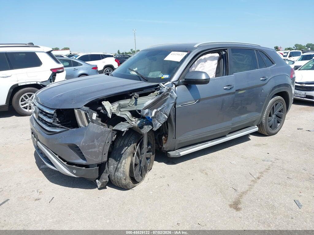 1V2JC2CA8MC211378 2021 VOLKSWAGEN ATLAS CROSS SPORT photo no. 2