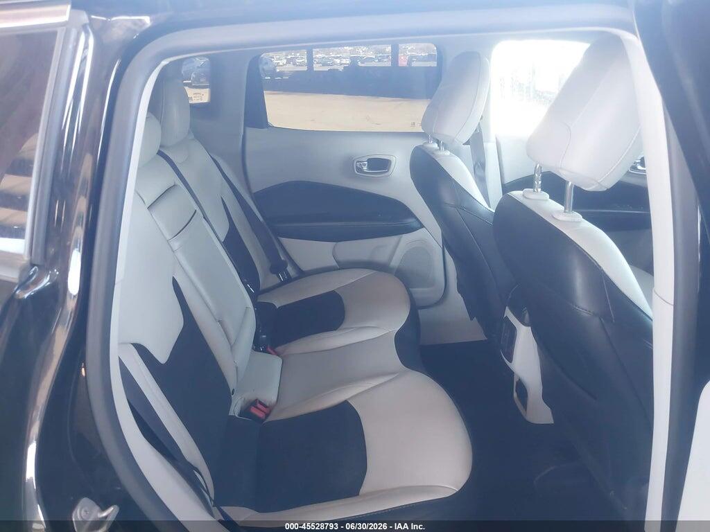 3C4NJCBB3KT743051 2019 JEEP COMPASS photo no. 8