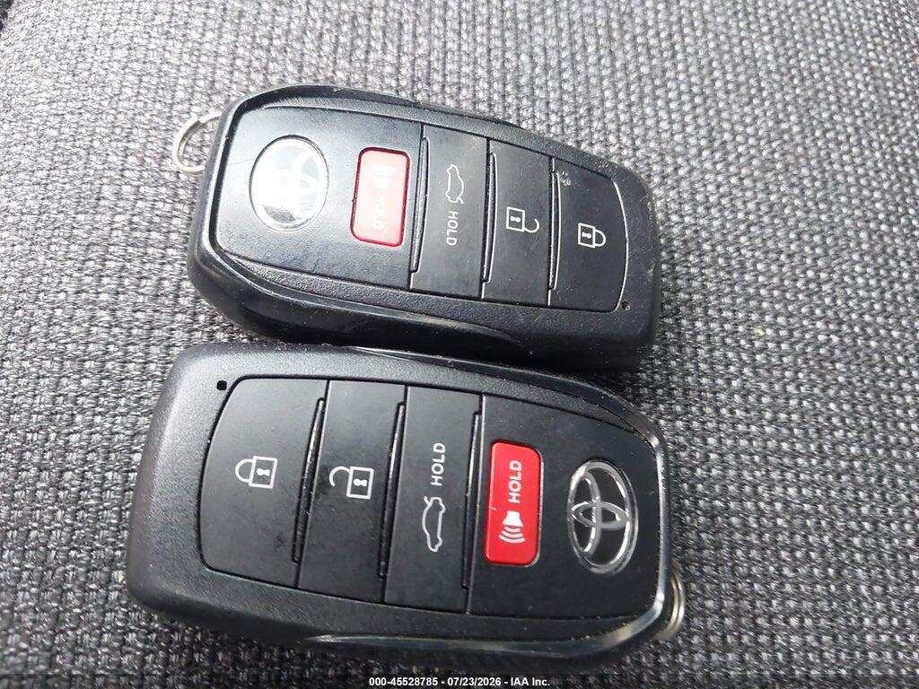 JTDAAAAF7R3022986 2024 TOYOTA CROWN photo no. 11
