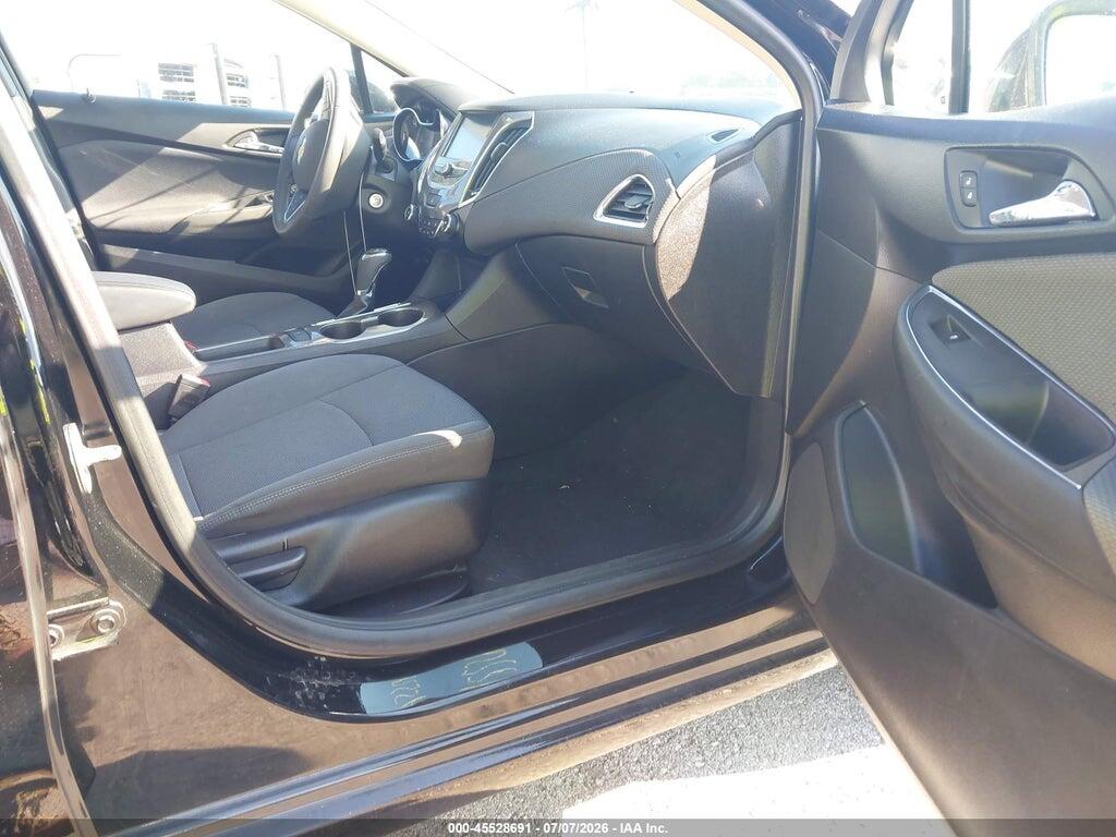 3G1BE6SM1JS648379 2018 CHEVROLET CRUZE photo no. 5