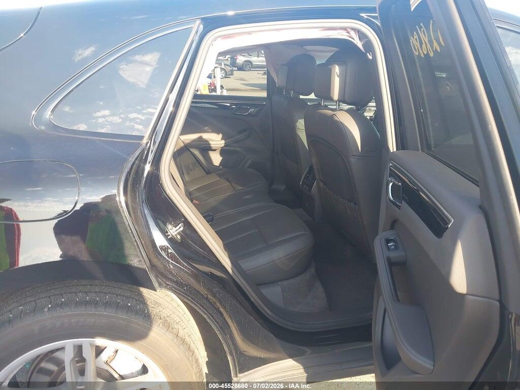 WP1AB2A55HLB19935 2017 PORSCHE MACAN photo no. 8
