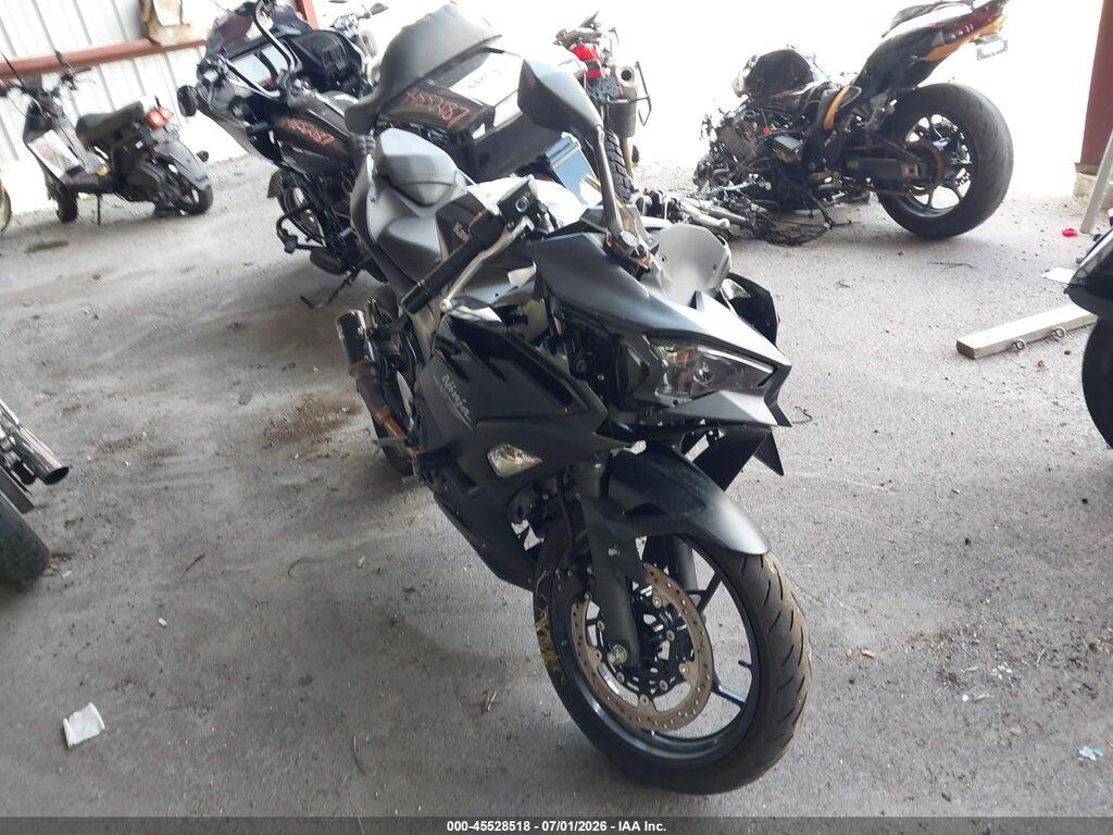 ML5EXGH13TDA74742 2026 KAWASAKI EX500 photo no. 1