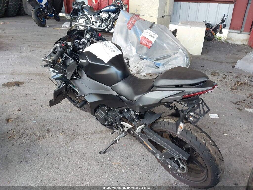ML5EXGH13TDA74742 2026 KAWASAKI EX500 photo no. 3