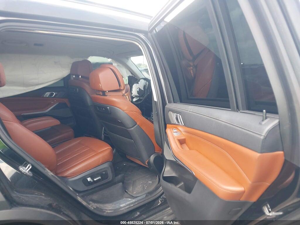 5UXCW2C52KL083302 2019 BMW X7 photo no. 8