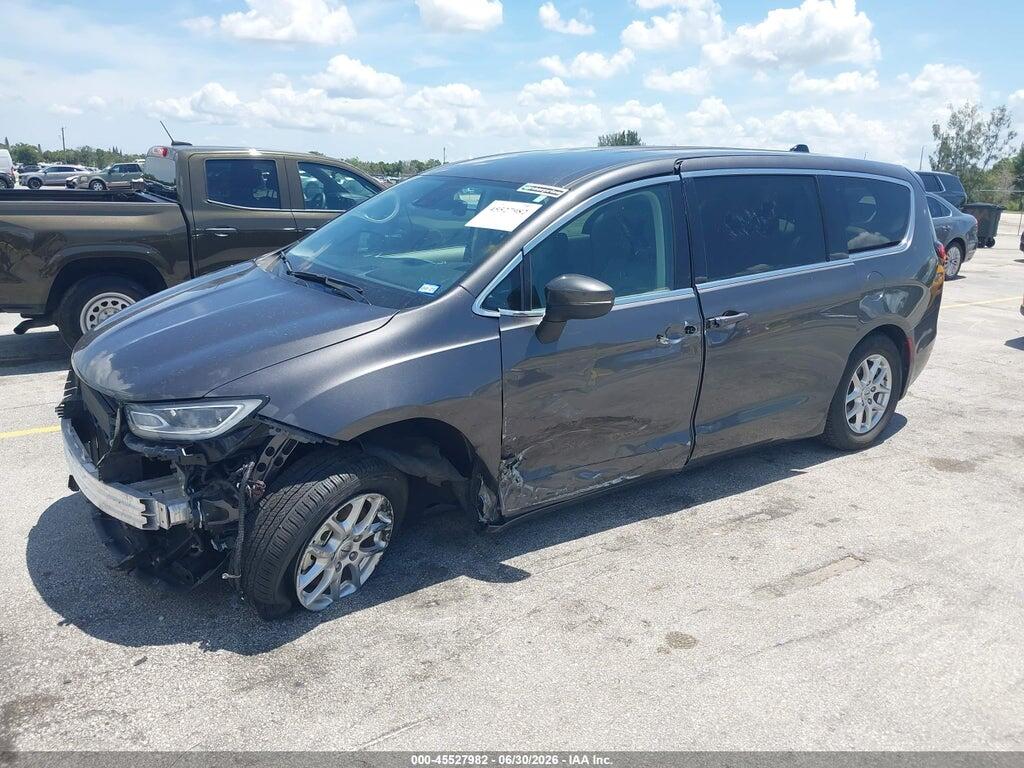 2C4RC1BG2PR553442 2023 CHRYSLER PACIFICA photo no. 2