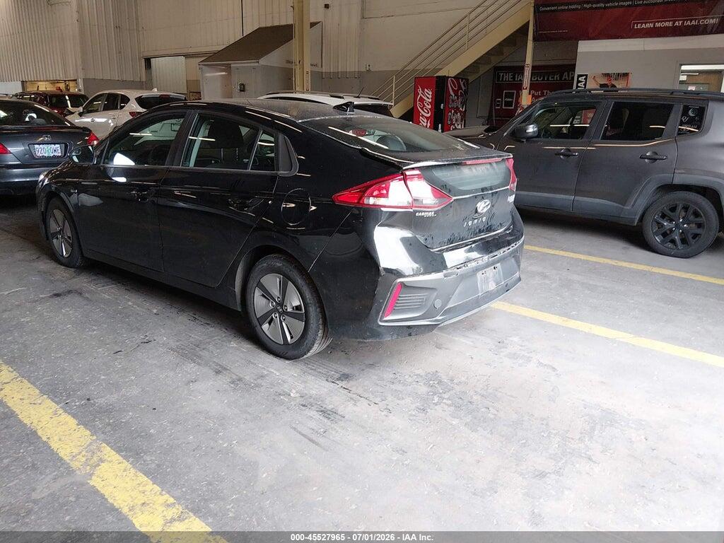 KMHC65LC4HU022419 2017 HYUNDAI IONIQ HYBRID photo no. 3