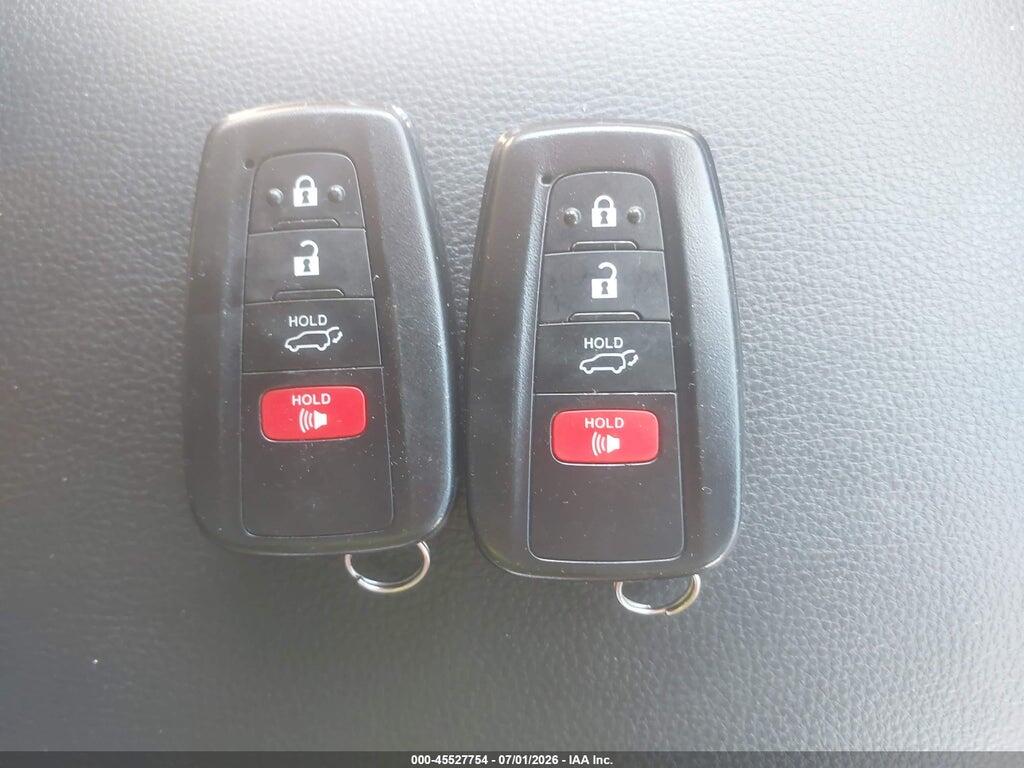2T3P1RFV4SW609531 2025 TOYOTA RAV4 photo no. 11