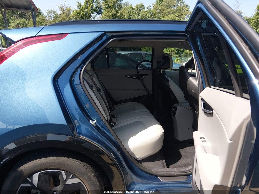 KNDCR3L11P5040657 2023 KIA NIRO EV photo no. 8
