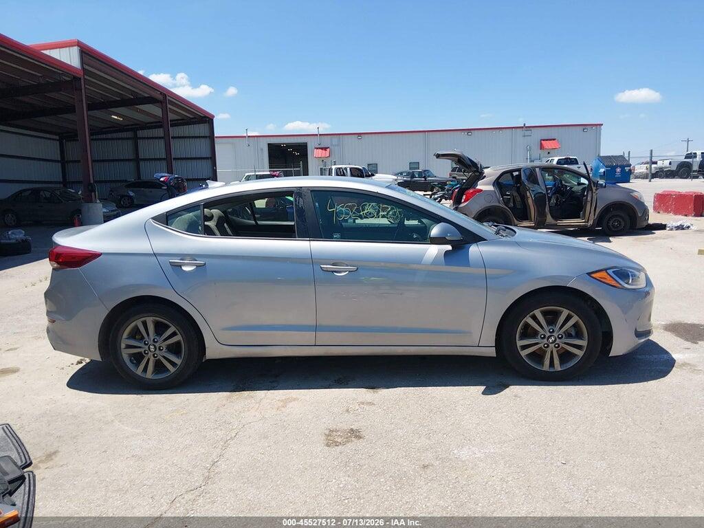 5NPD84LF6HH106923 2017 HYUNDAI ELANTRA photo no. 12