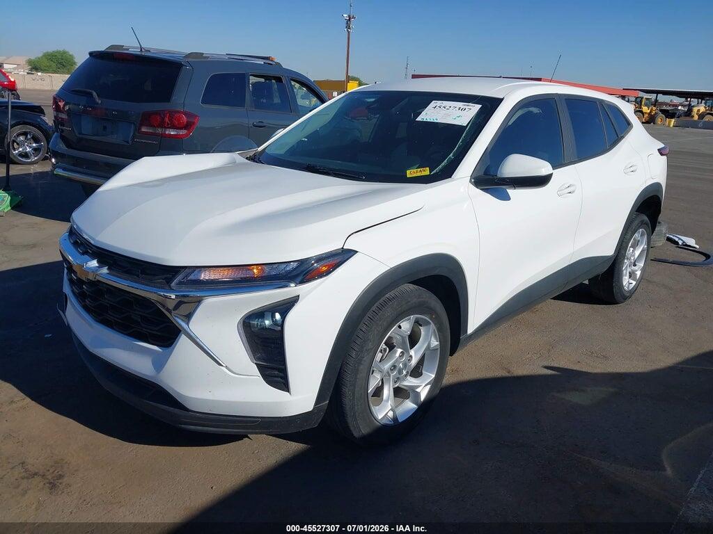 KL77LFE27RC135990 2024 CHEVROLET TRAX photo no. 2