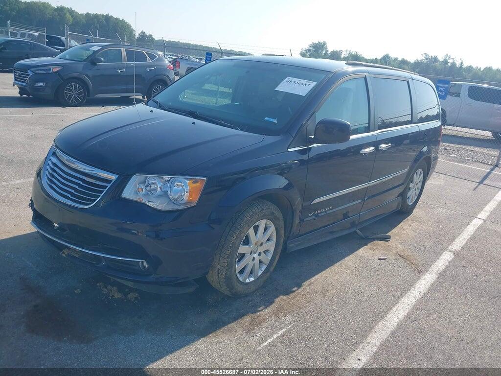2C7WC1BG5GR247244 2016 CHRYSLER TOWN & COUNTRY photo no. 2