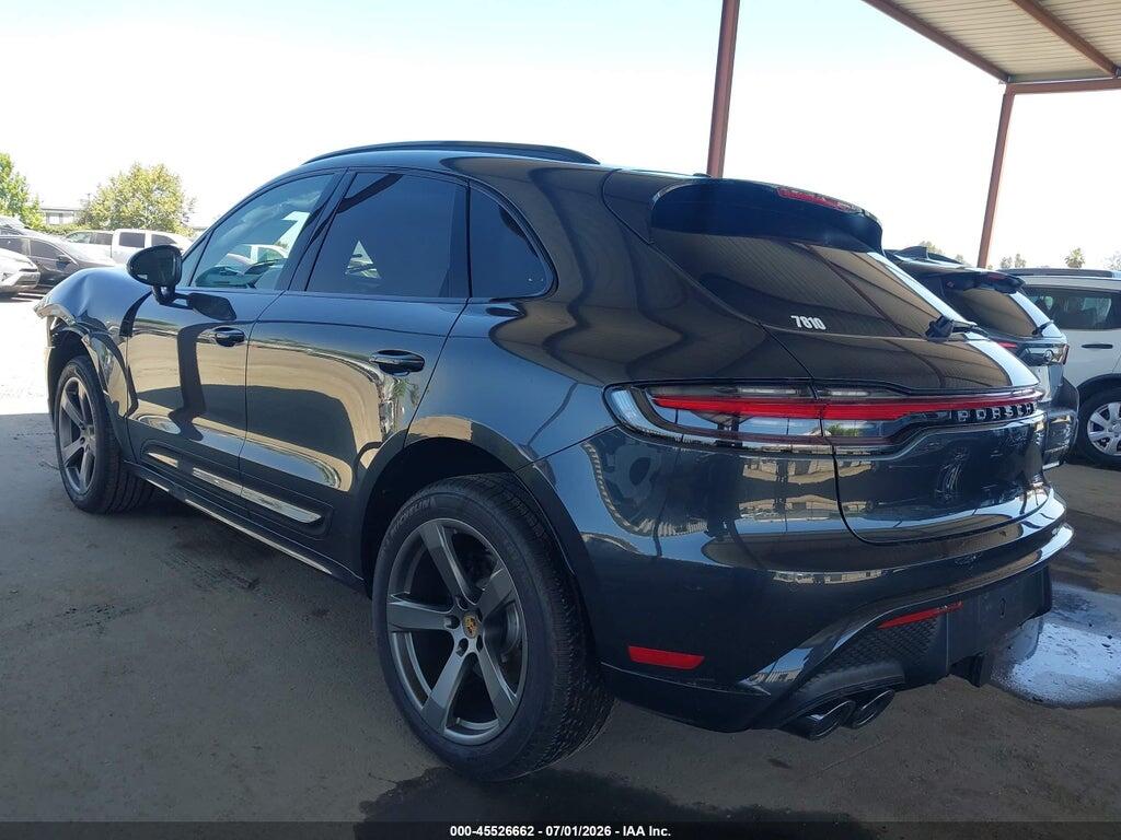 WP1AA2A5XTLB06139 2026 PORSCHE MACAN photo no. 3