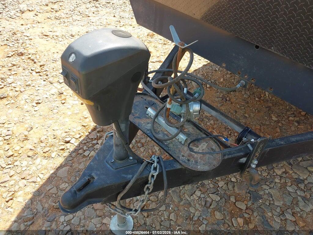 4X4TPUH20HP064882 2017 PUMA TRAILER photo no. 7