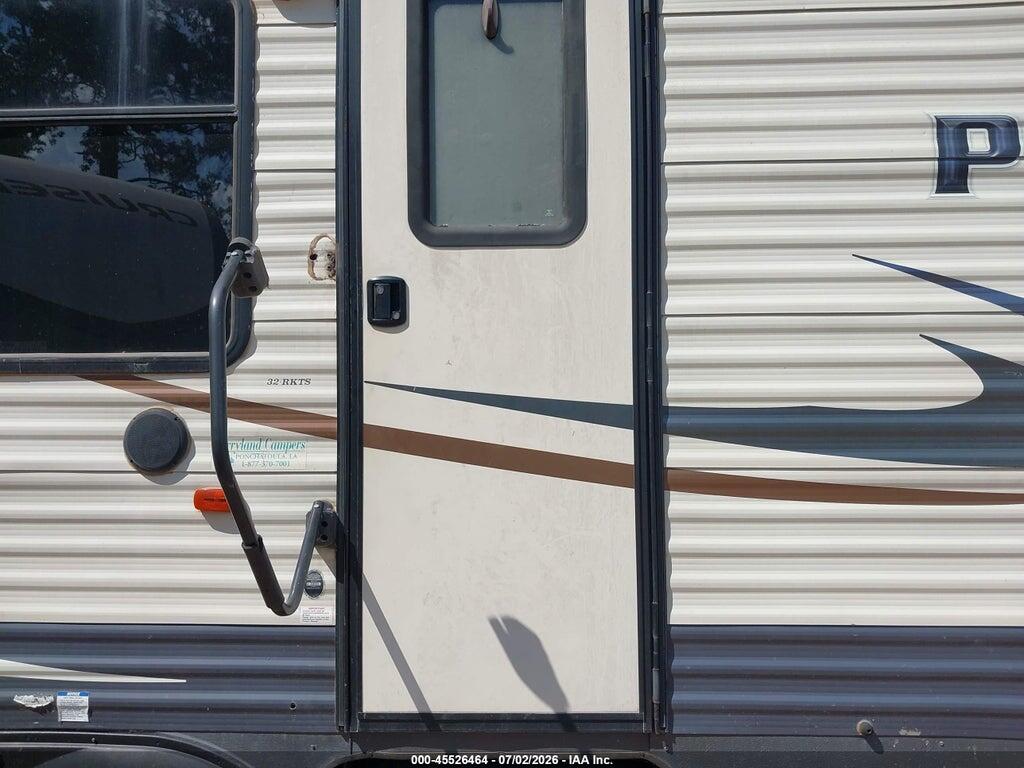 4X4TPUH20HP064882 2017 PUMA TRAILER photo no. 8