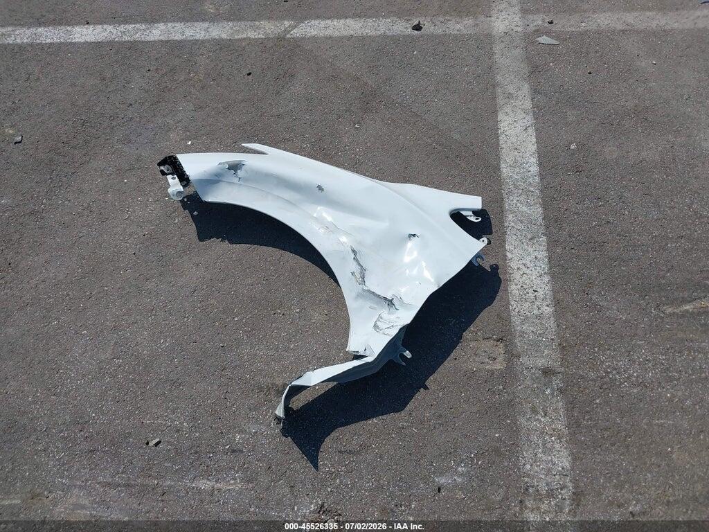 1G1BE5SM2J7206686 2018 CHEVROLET CRUZE photo no. 12