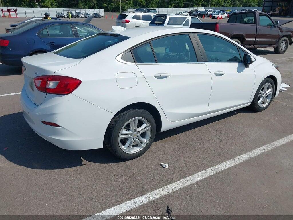 1G1BE5SM2J7206686 2018 CHEVROLET CRUZE photo no. 4