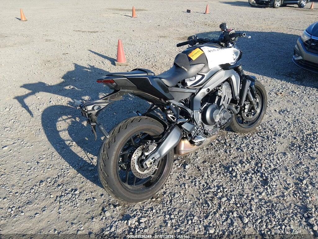 JYARN94E2SA002246 2025 YAMAHA MT09 photo no. 4