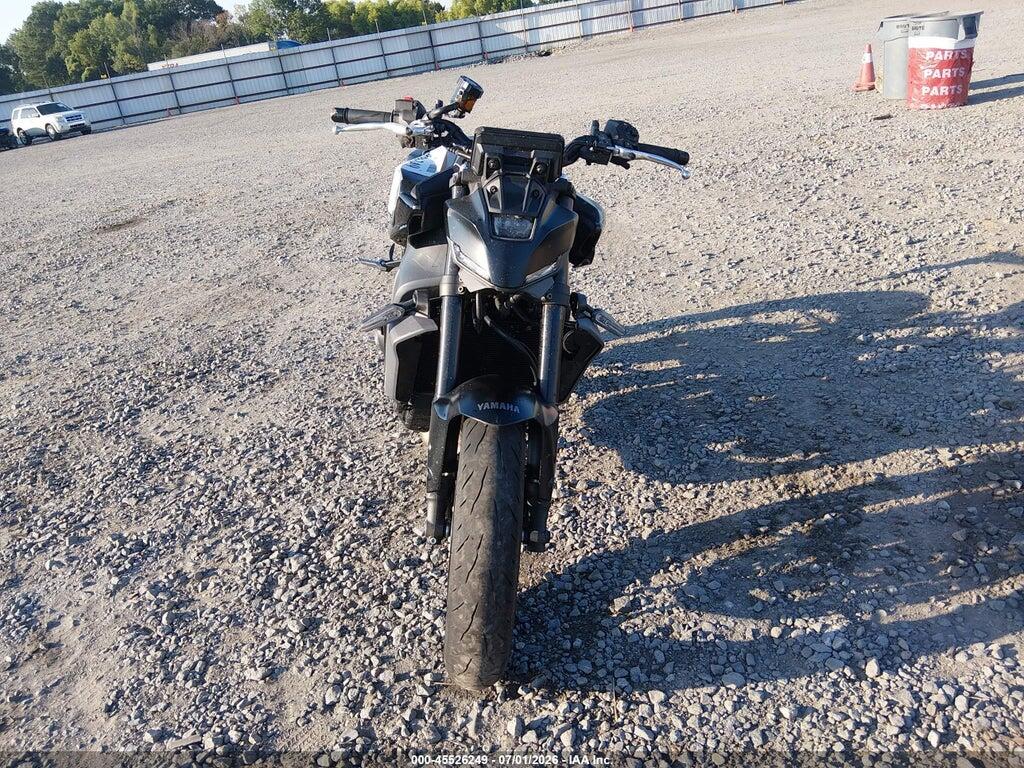JYARN94E2SA002246 2025 YAMAHA MT09 photo no. 5
