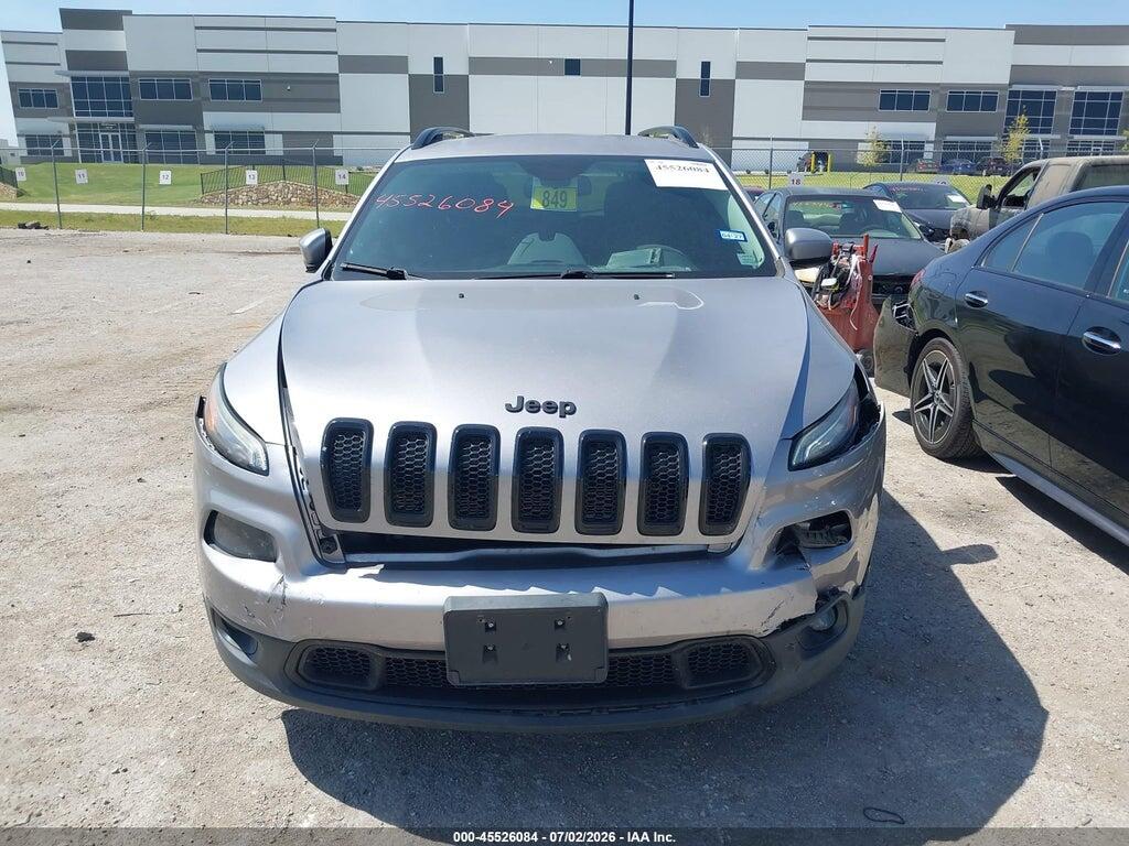 1C4PJLCB6JD558729 2018 JEEP CHEROKEE photo no. 12
