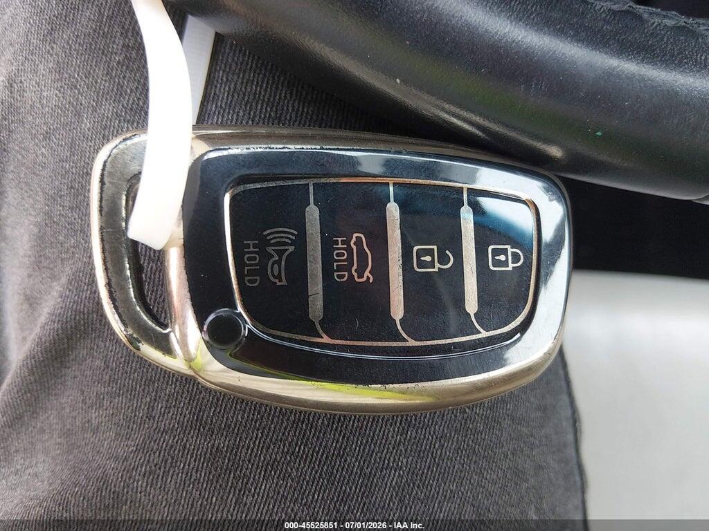 5NPE34AF8GH390947 2016 HYUNDAI SONATA photo no. 11