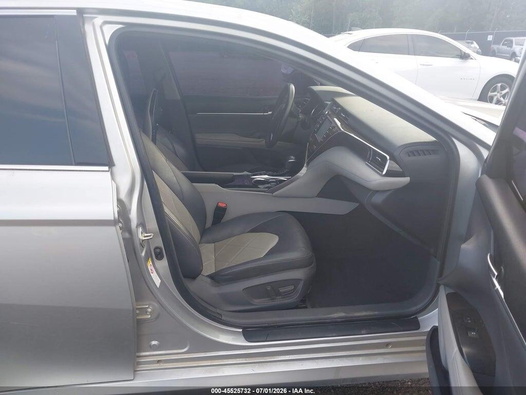 4T1B11HK6JU080718 2018 TOYOTA CAMRY photo no. 5