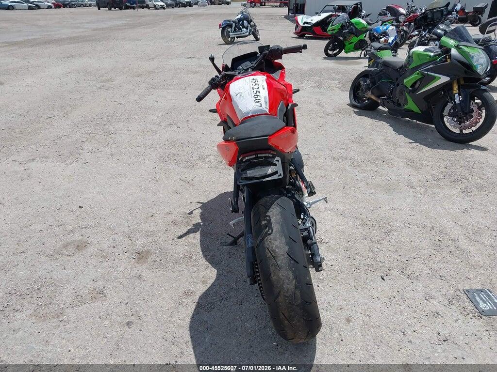 JS1EM13B6T7101174 2026 SUZUKI GSX800 photo no. 6