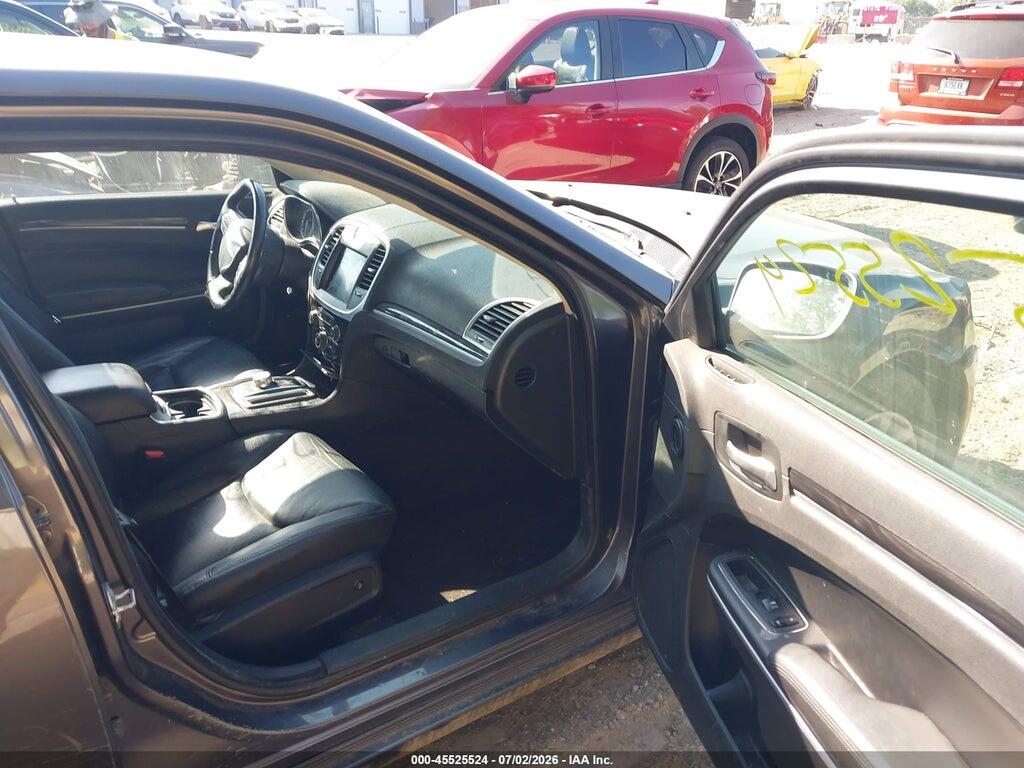 2C3CCAAG5JH340929 2018 CHRYSLER 300 photo no. 5