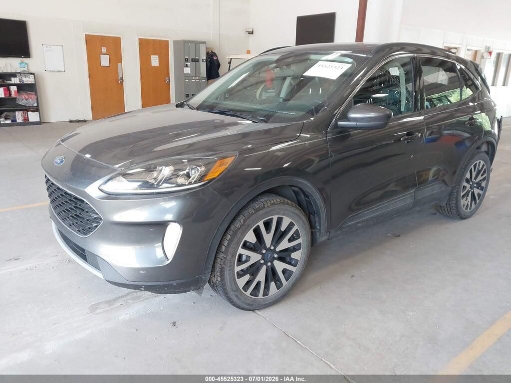 1FMCU9H94LUA30720 2020 FORD ESCAPE photo no. 2
