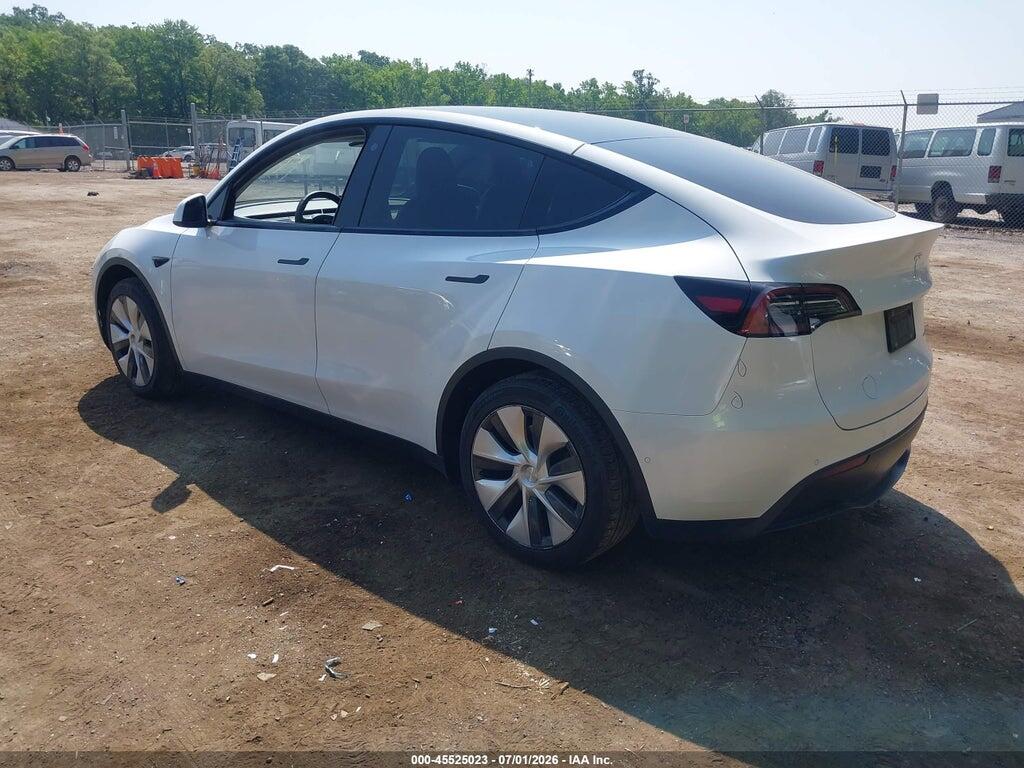 5YJYGAEE3MF265561 2021 TESLA MODEL Y photo no. 3