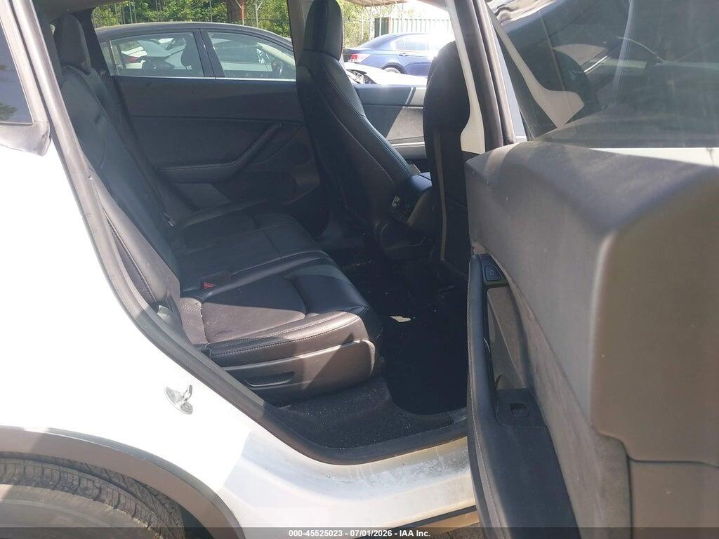 5YJYGAEE3MF265561 2021 TESLA MODEL Y photo no. 8