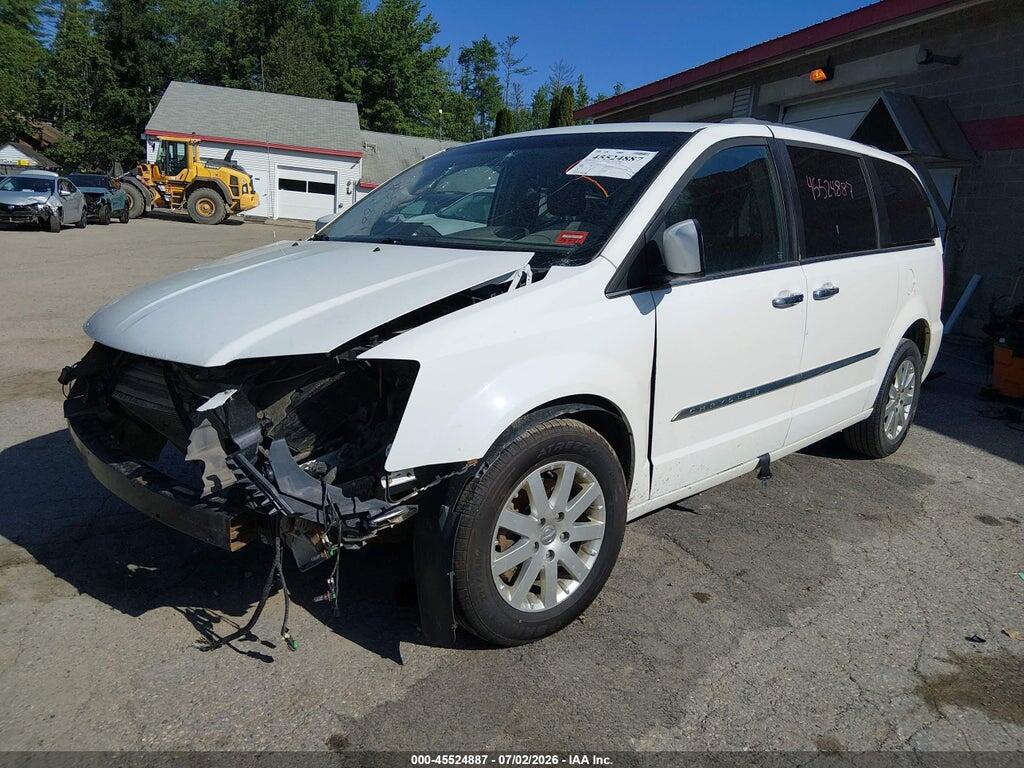 2C4RC1BG8GR232571 2016 CHRYSLER TOWN & COUNTRY photo no. 2