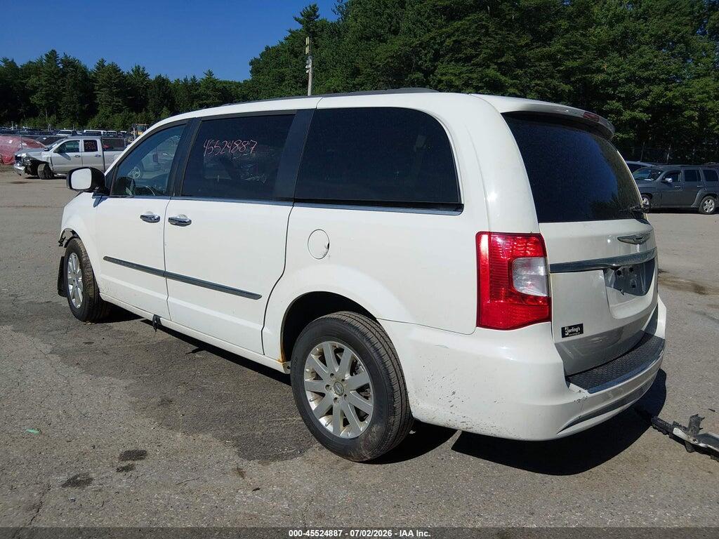 2C4RC1BG8GR232571 2016 CHRYSLER TOWN & COUNTRY photo no. 3
